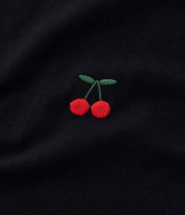 Remera Boxy Infantil en Algodón con Bordado de Cerezas - Talle 5 a 16 años 3
