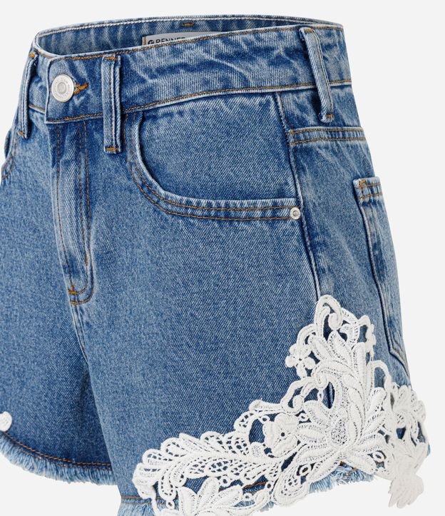 Short en Jeans con Encaje Floral y Terminación Deshilachada 6