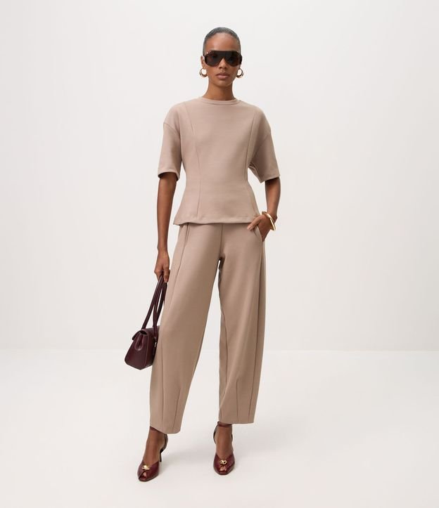 Blusa Peplum en Modal con Recortes Estructurados 2