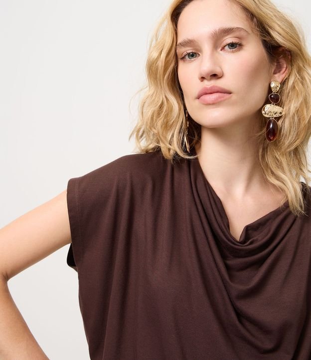 Blusa Asimétrica con Efecto Drapeado en el Escote 3