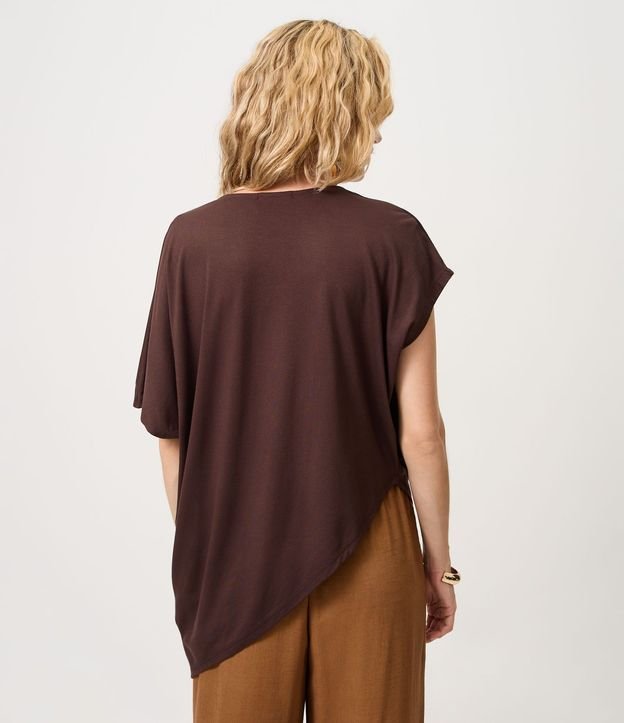 Blusa Asimétrica con Efecto Drapeado en el Escote 4