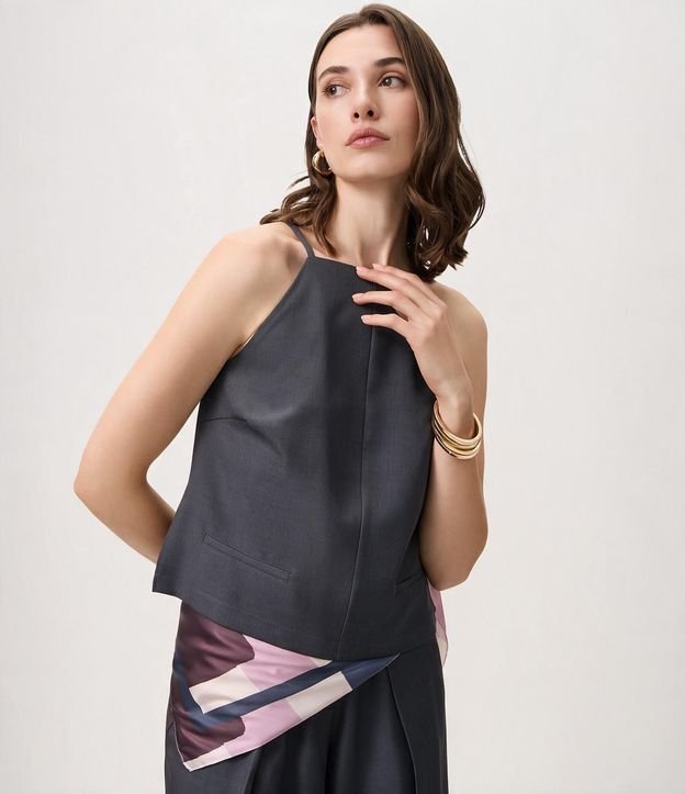 Blusa con Escote Cuadrado y Breteles Finos 2