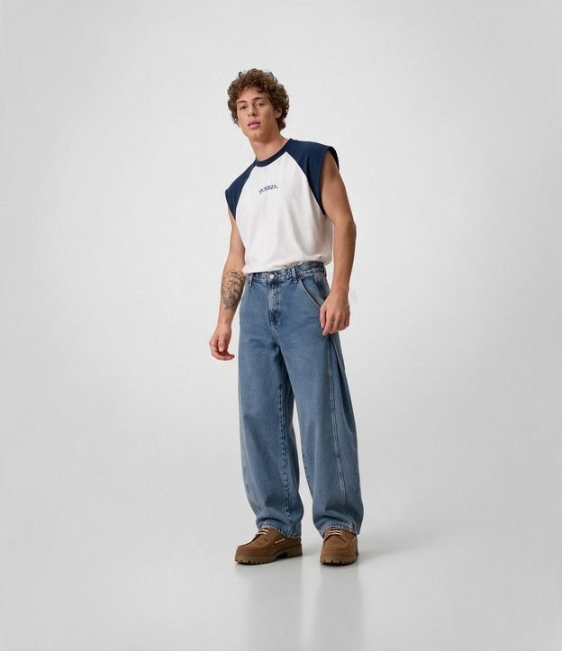 Pantalón Balloon en Jeans con Botón en el Bajo