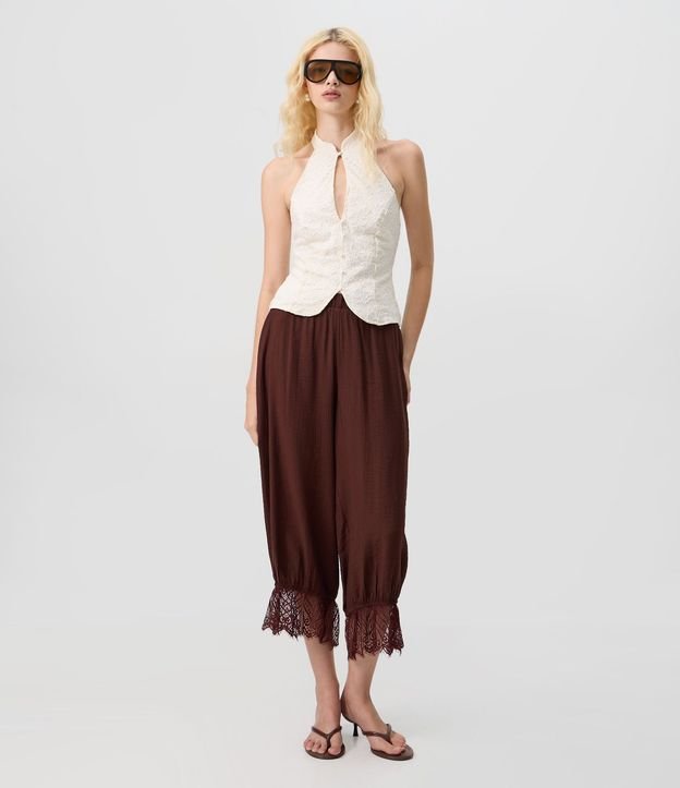 Pantalón Bloomer en Viscosa Crinkle con Bajo Rendada