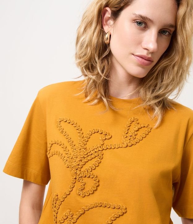 Blusa en Algodón con Bordado Floral Aplicado 3