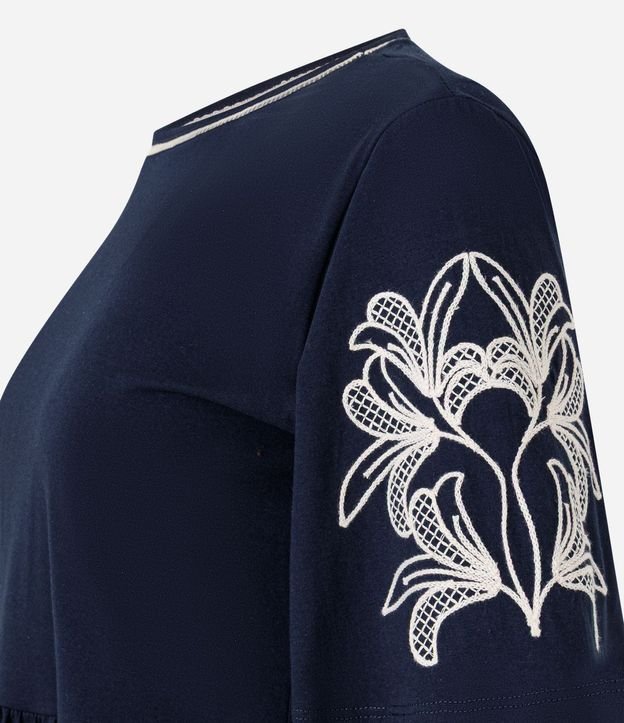 Blusa en Algodón con Bordados Florales en las Mangas 6