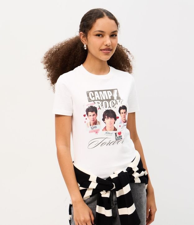 Remera New T-shirt en Algodón con Estampado Camp Rock