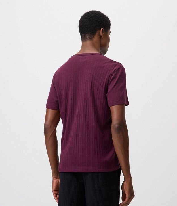 Remera Regular en Algodón Texturizada Henley con Botones 3