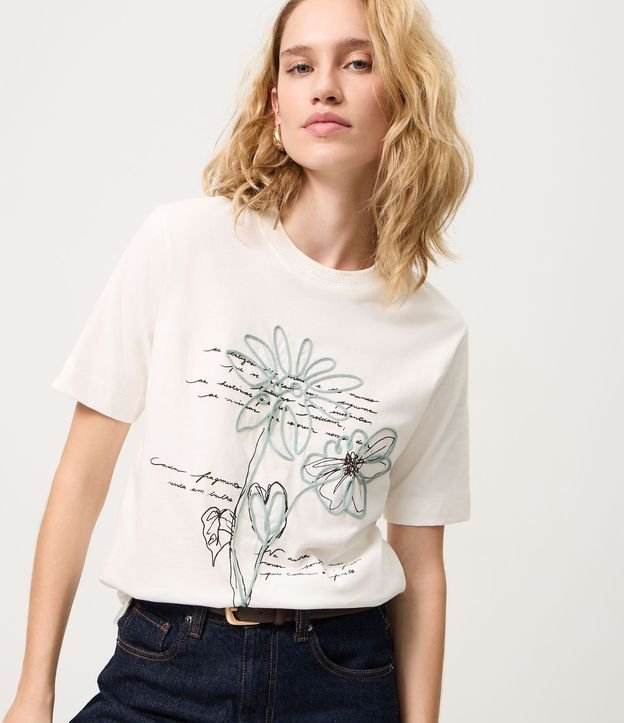 Blusa en Algodón con Estampa Floral y Bordado Aplicado 1