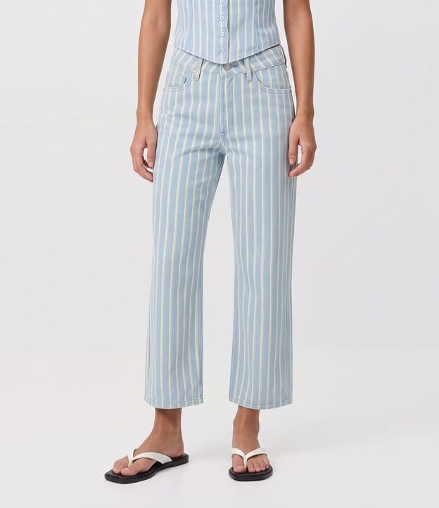 Pantalón Recto Cropped en Sarga con Estampa Rayada 2