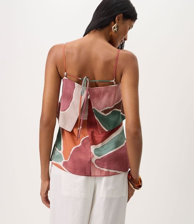 Blusa en Viscosa con Efecto de Superposición 4