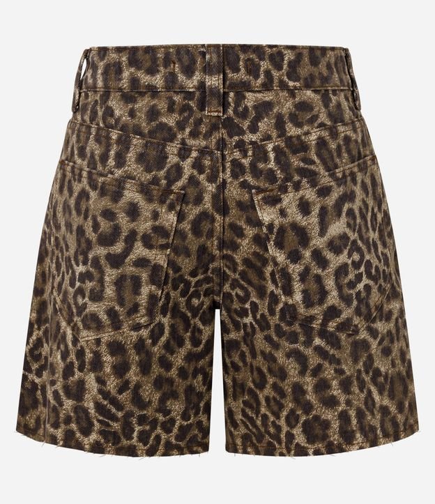 Short Relaxed en Sarga con Estampa de Animal Print y Tachuelas 8