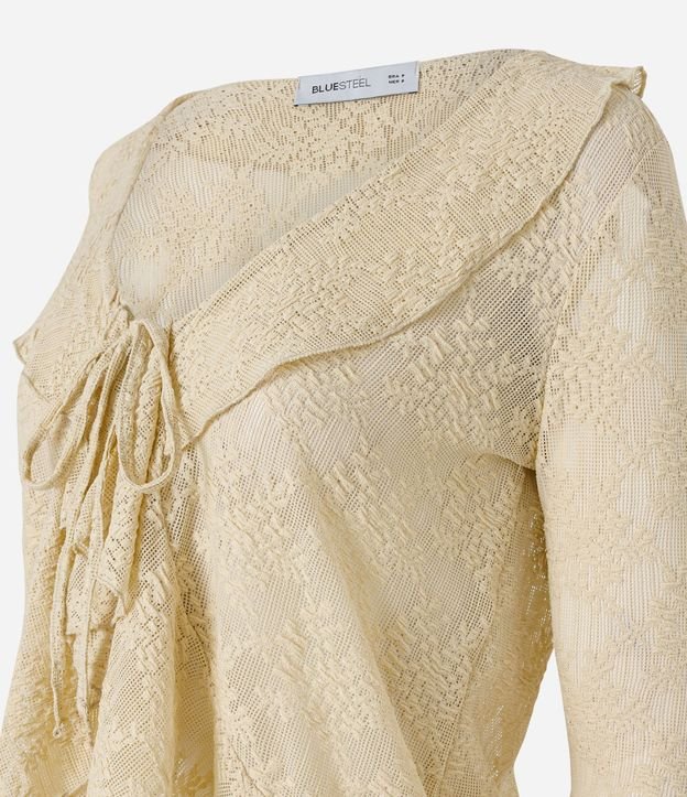 Blusa en Encaje con Volados y Lazo Delantero 6