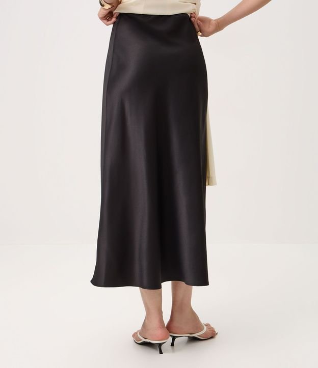 Pollera Midi Slip Satinada 5