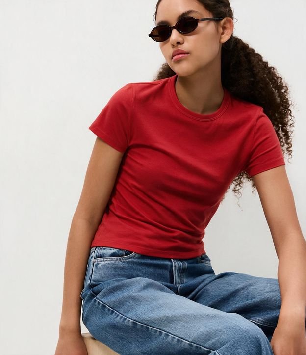 Blusa Básica en Algodón Peruano con Mangas Cortas 3
