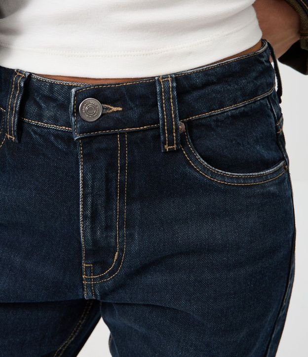 Pantalón Recto en Jeans Premium con Cintura Mediana 3