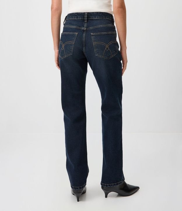 Pantalón Recto en Jeans Premium con Cintura Mediana 4