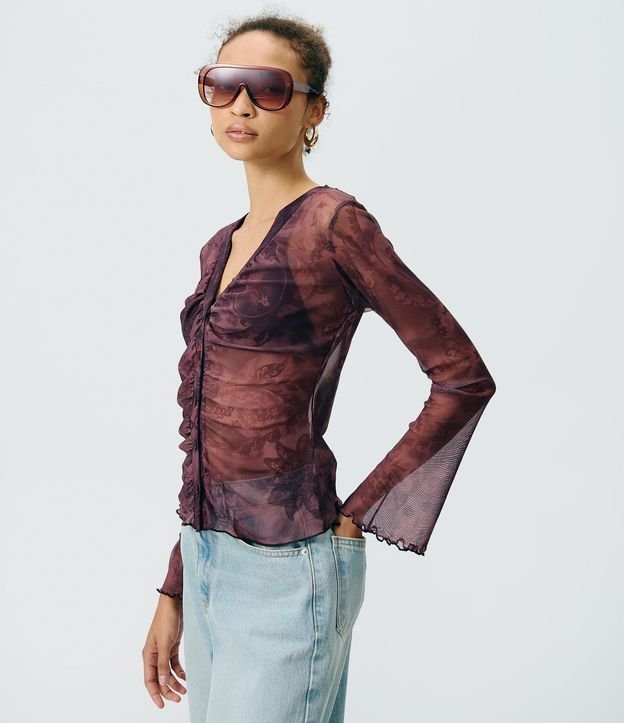 Blusa en Tule con Estampado Paisley y Frunzidos Delanteros 1