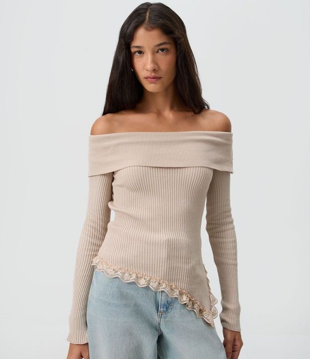 Blusa Hombro a Hombro en Punto Canelado con Bajo Asimétrico de Encaje 3