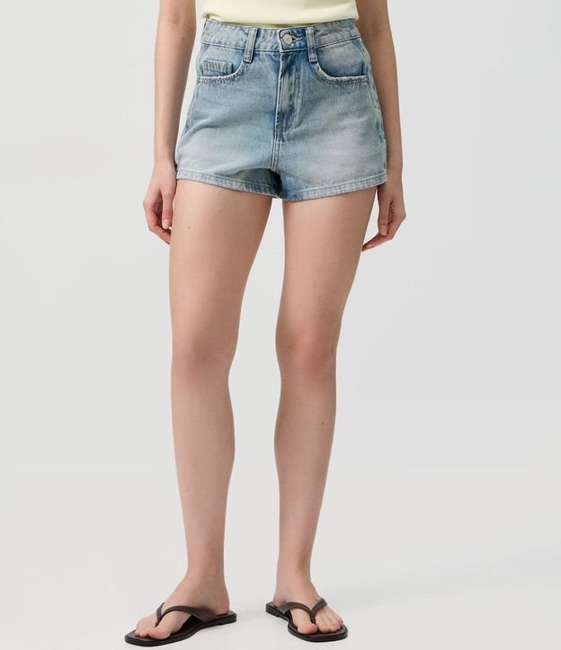 Short Jeans con detalle Lateral en Encaje Floral 3