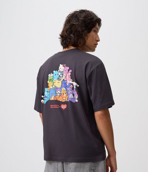 Remera Boxy en Algodón Collab Los Cariñositos y Hello Kitty 3