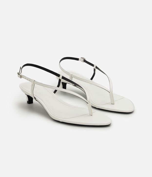 Sandalia de Dedo con Bico Hoja y Salto Kitten Heel 2
