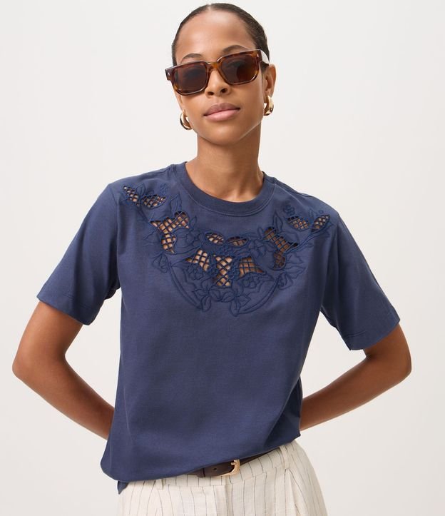 Blusa en Algodón con Bordado Richelieu