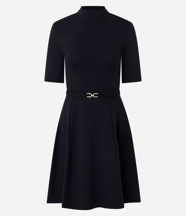 Vestido en Viscosa Evasê con Cinturón Fino y Cuello Alto 5
