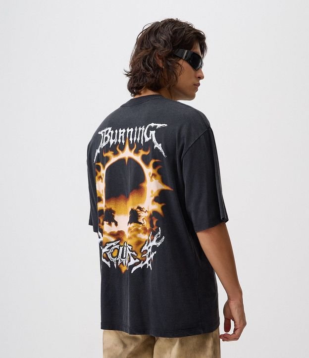 Remera Boxy en Algodón Estampado Burning Eclipse 2