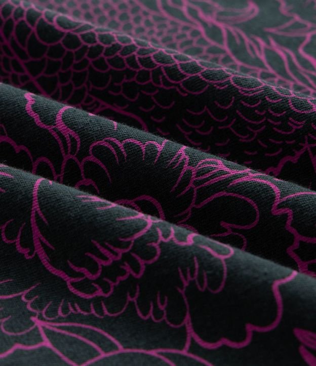 Remera Comfort en Algodón con Estampa de Dragón 3