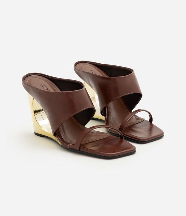 Sandalia Mule en PU con Salto Anabela Metalizado 3