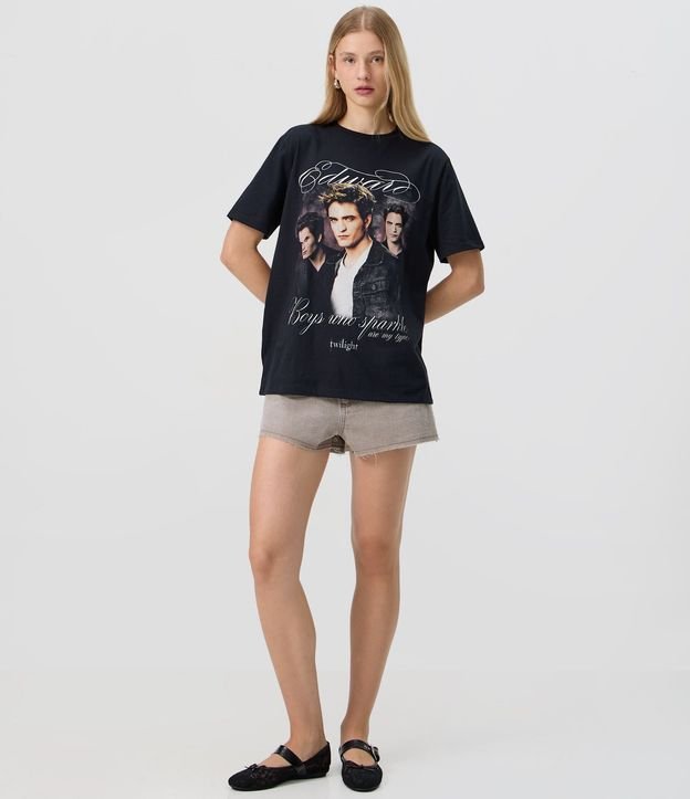 Remera en Algodón con Estampado Edward Cullen Crepúsculo con Purpurina Aplicada 2
