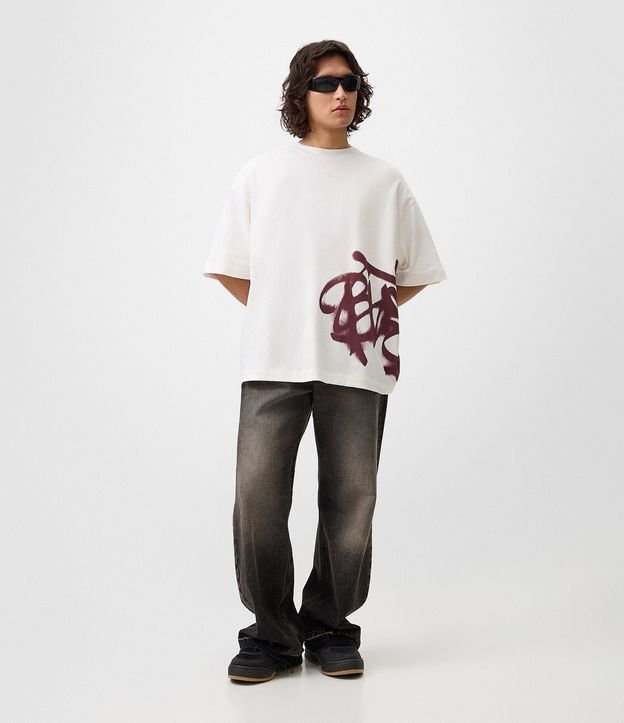 Remera Oversized en Algodón con Estampa Localizada 2