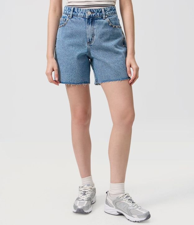 Short Midi en Jeans con Cintura Mediana y Tachuelas 3