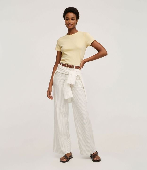 Blusa Slim Básica en Algodón Peruano con Cuello Redondo 3