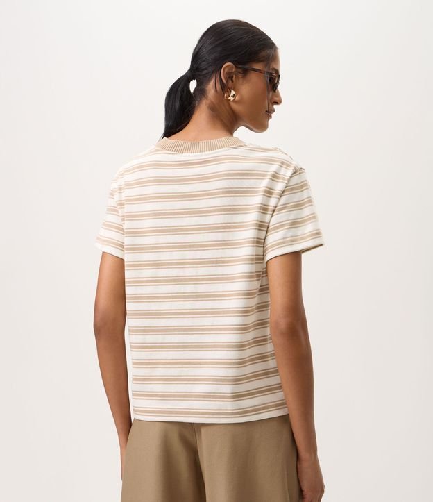 Remera en Algodón Rayada con Cuello Acanalada 4