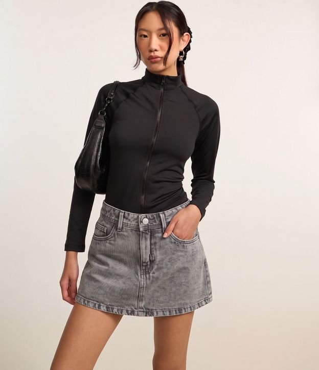 Short Pollera Jeans con Efecto Marmoleado 6
