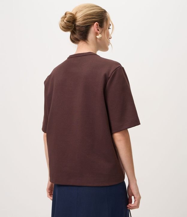 Remera Boxy en Algodón Cuello Redondo 4