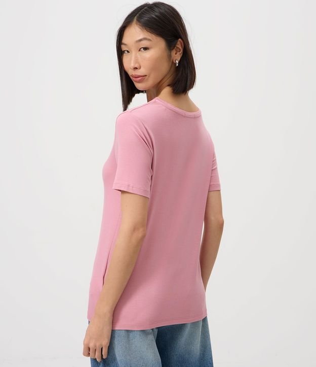Blusa Básica en Viscosa con Escote V 4