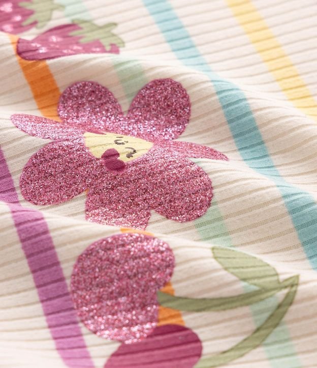 Remera Infantil en Algodón Estampa de Frutillas y Flor - Talle 1 a 6 años 6