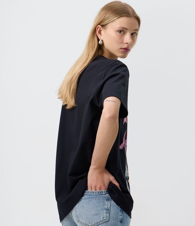 Remera con Estampado Las Visiones de Raven en Algodón 4