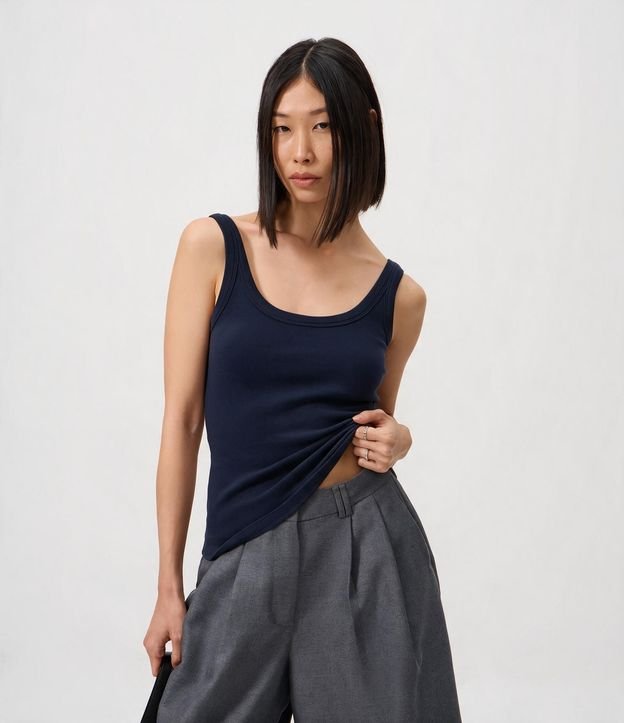 Musculosa Básica en Rib con Breteles Anchos 4
