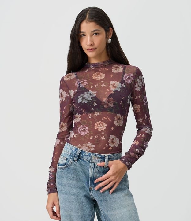 Blusa en Tule Floral con Transparencia y Fruncido en los Puños