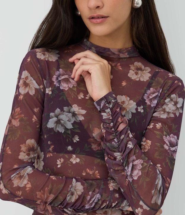 Blusa en Tule Floral con Transparencia y Fruncido en los Puños 3