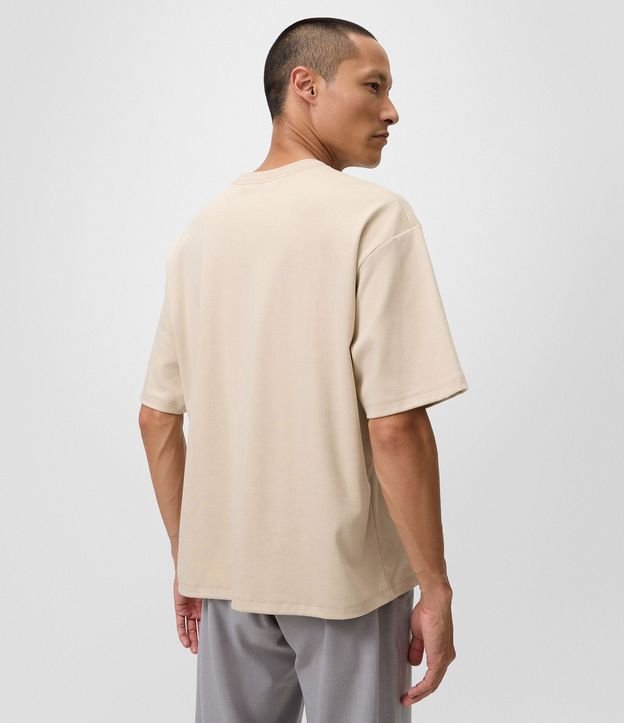 Remera Boxy en Algodón con Lettering Bordado 3