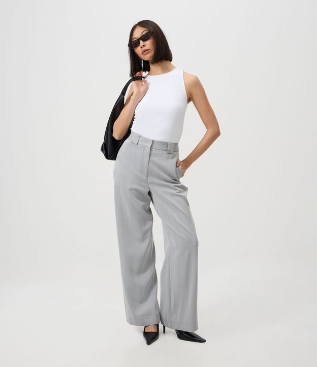 Blusa en Poliamida con Cuello Redondo 2
