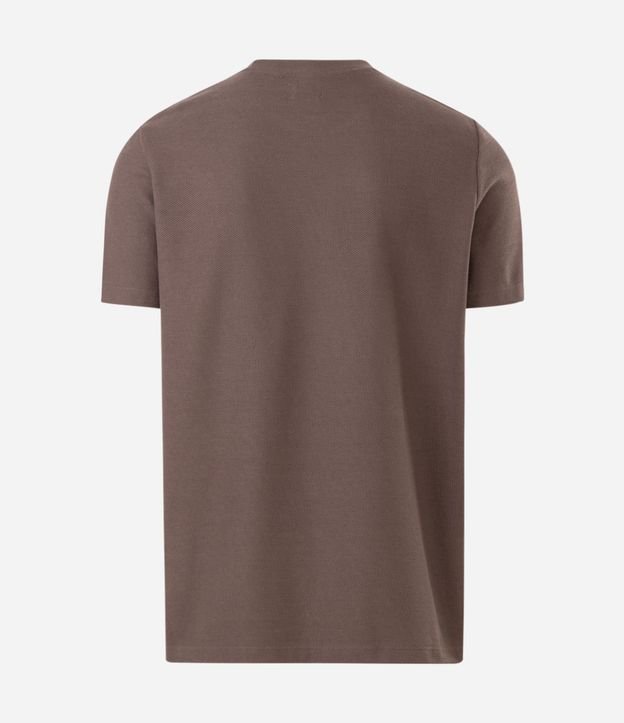 Remera Regular con Textura Colmena 6
