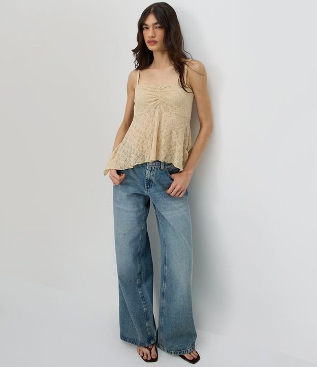 Blusa Peplum en Encaje con Bretel Fino 2