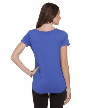 Blusa Básica en Viscosa con Escote V 2