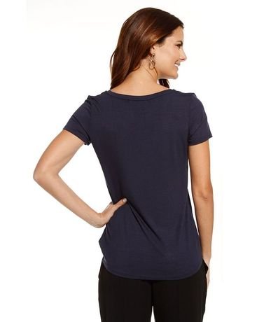 Blusa Básica en Viscosa con Escote V 2